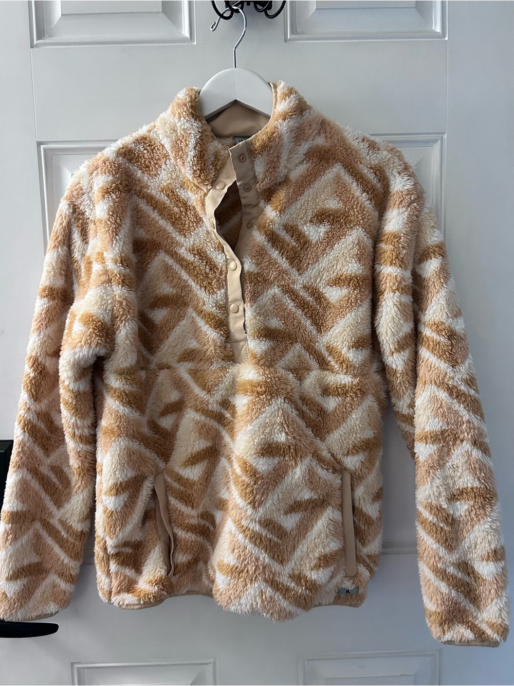Hurley Cream and Tan Plush Snap Pullover Hoodie